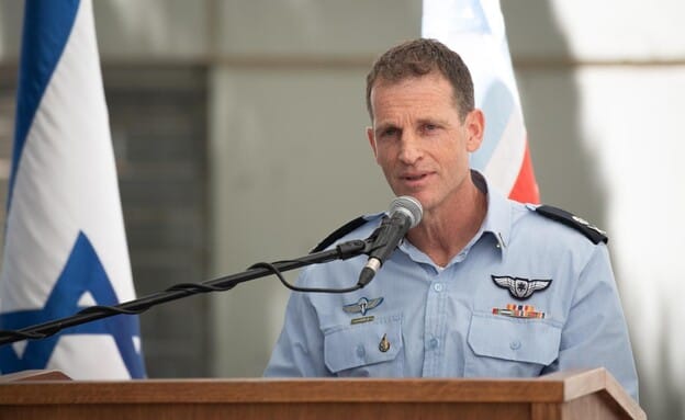 The incoming commander, Major General Omer Tishler