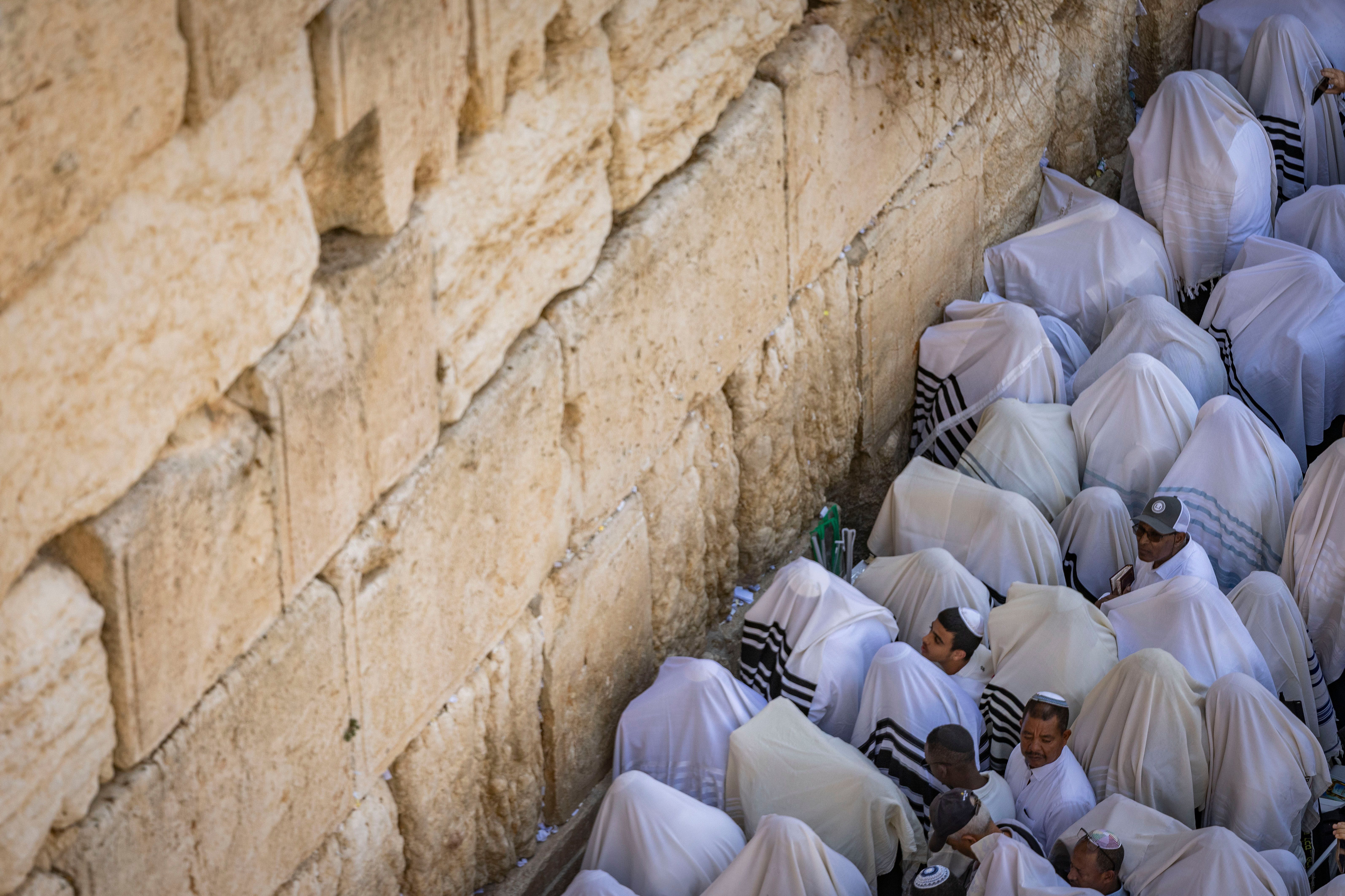 Birkas Kohanim at the Western Wall