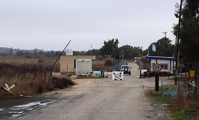Quneitra crossing from the Israeli side of the border