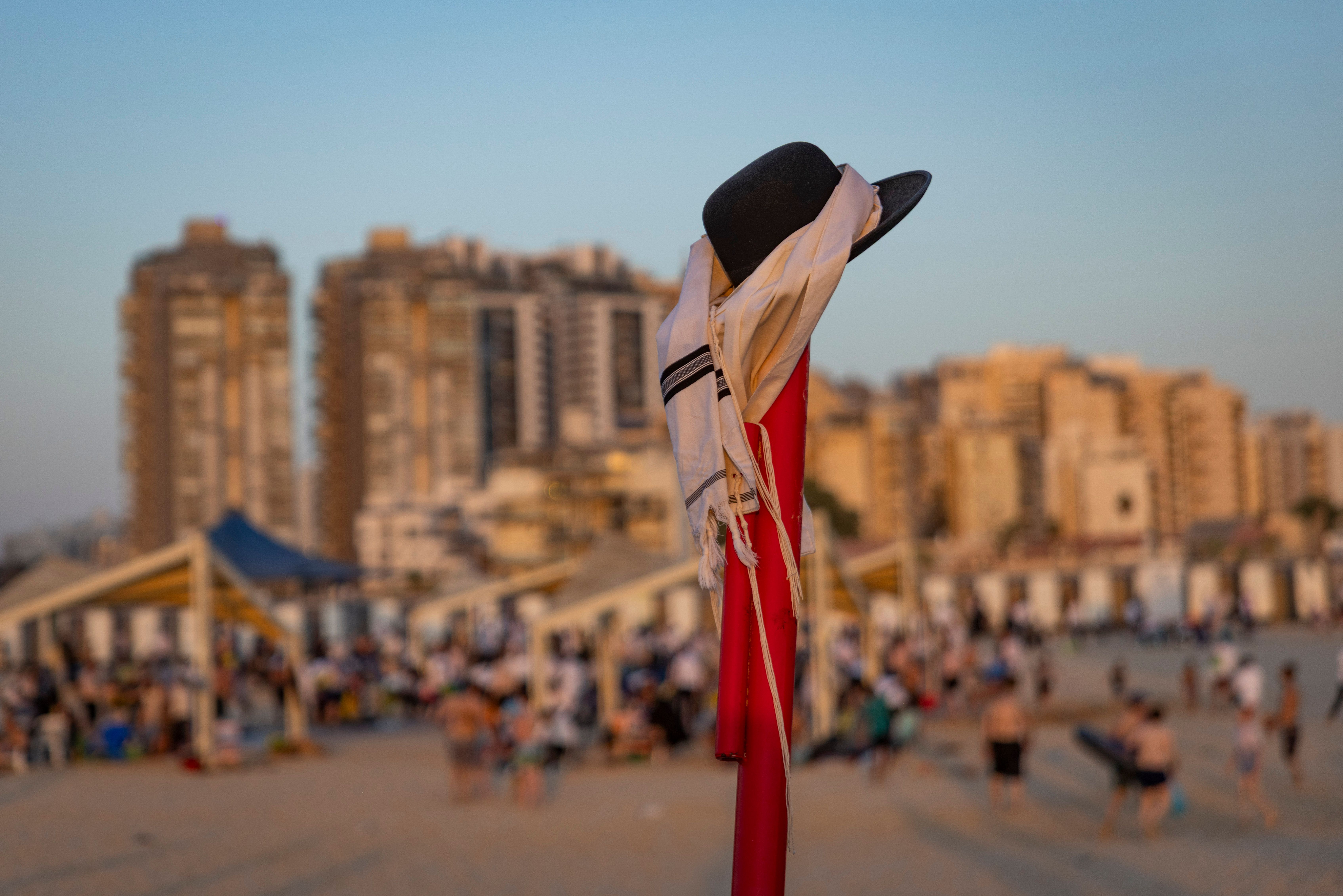 Separate beach in Ashdod in Bein Hazmanim