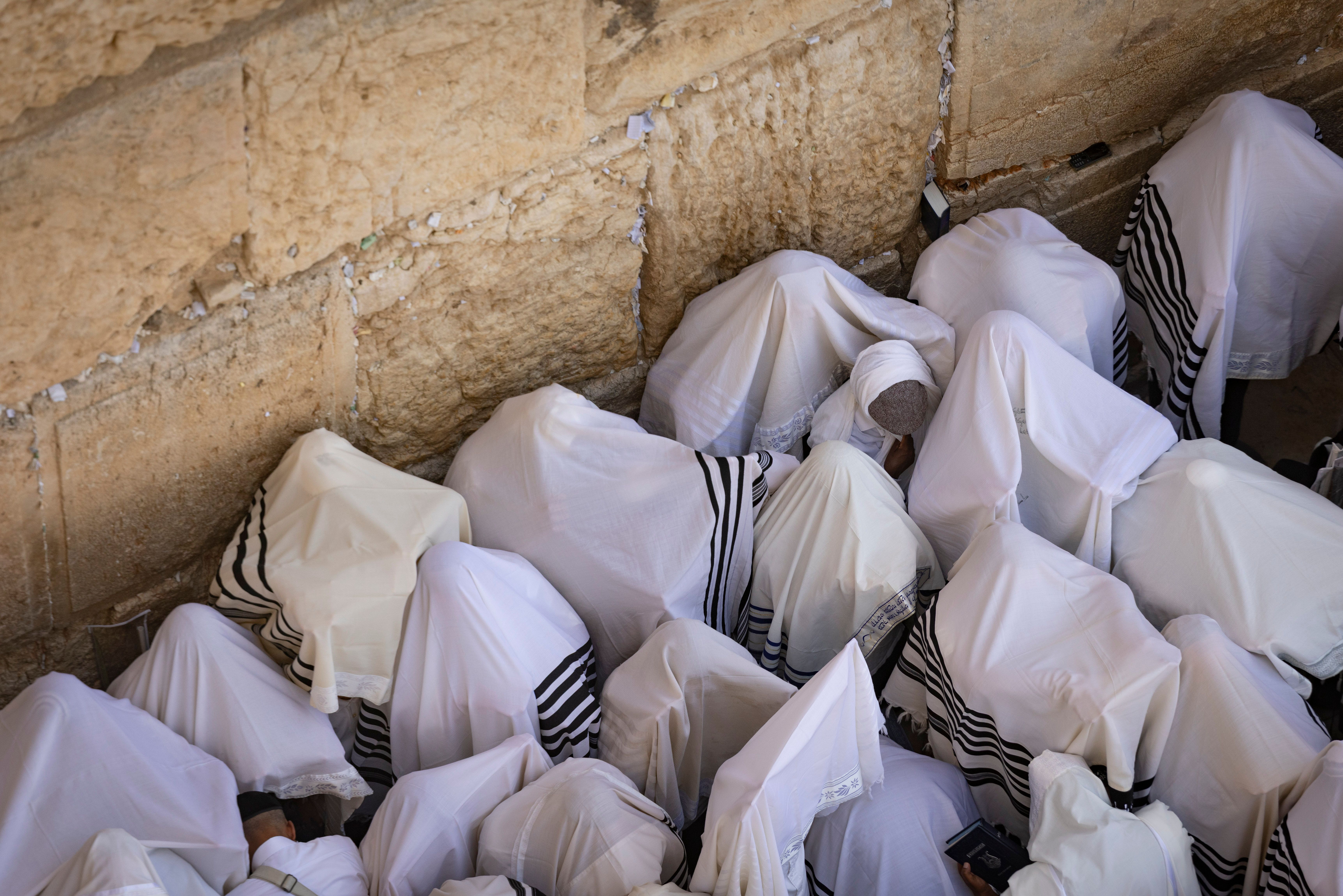 Birkas Kohanim at the Western Wall