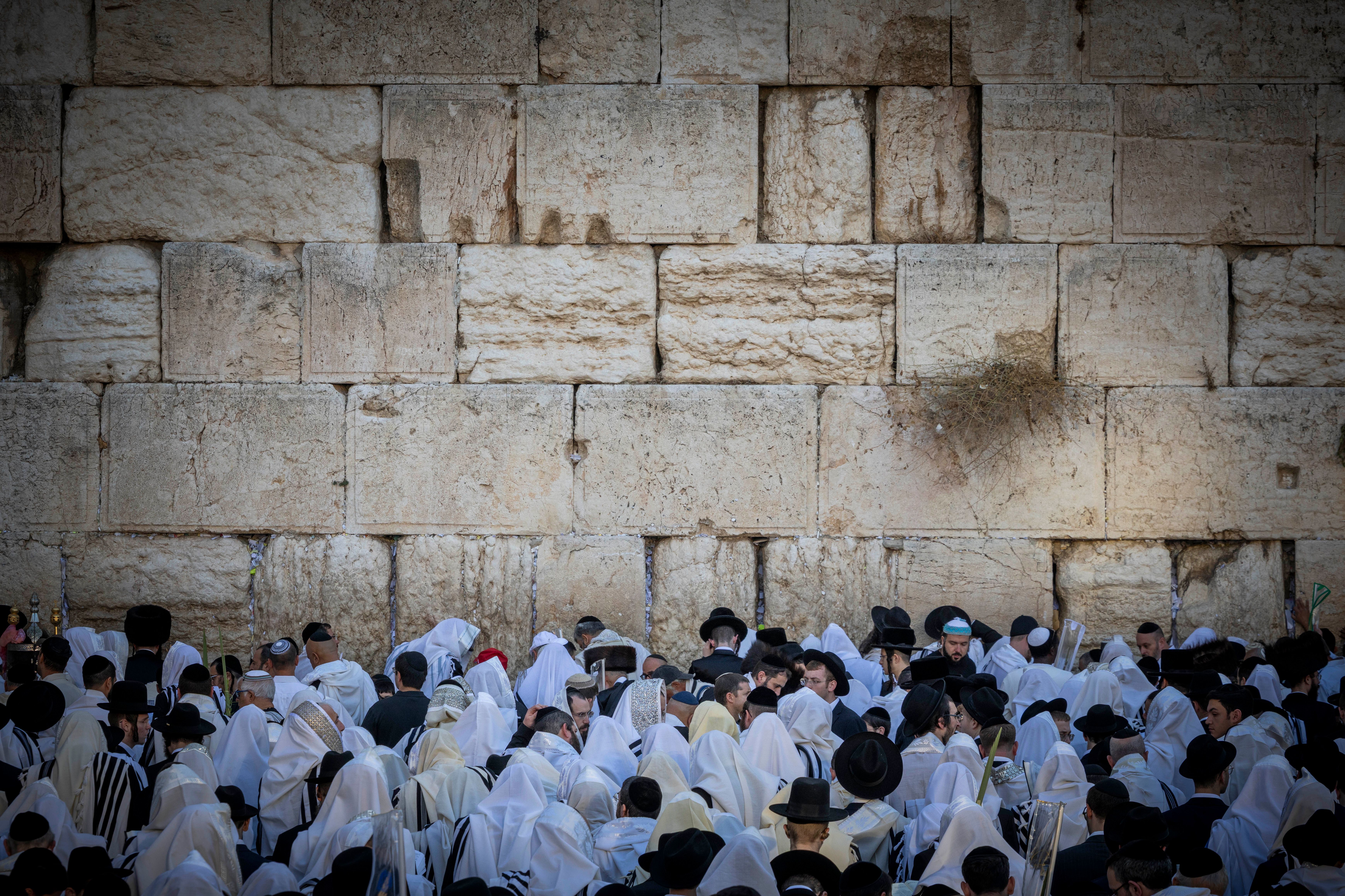 Birkas Kohanim at the Western Wall
