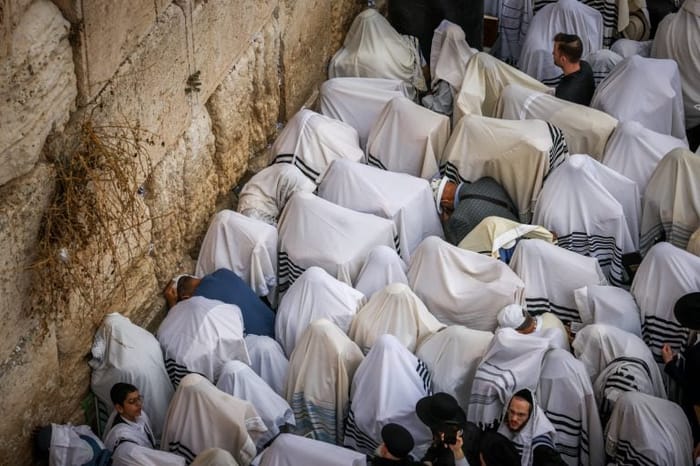 The "cohanim Blessing" In the western Wall 