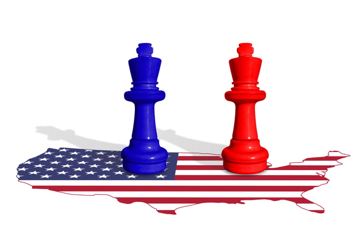 Chess made from Democrats and Republicans colors on a US flag map