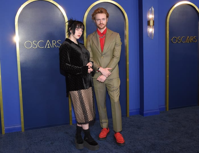 Billie Eilish and Finneas who previously wore pro Gaza pins