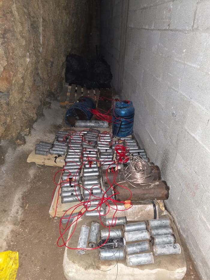 Bombs located in northern Samaria.