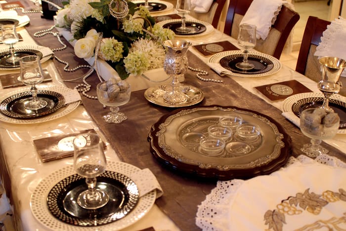 Pesach Seder table 