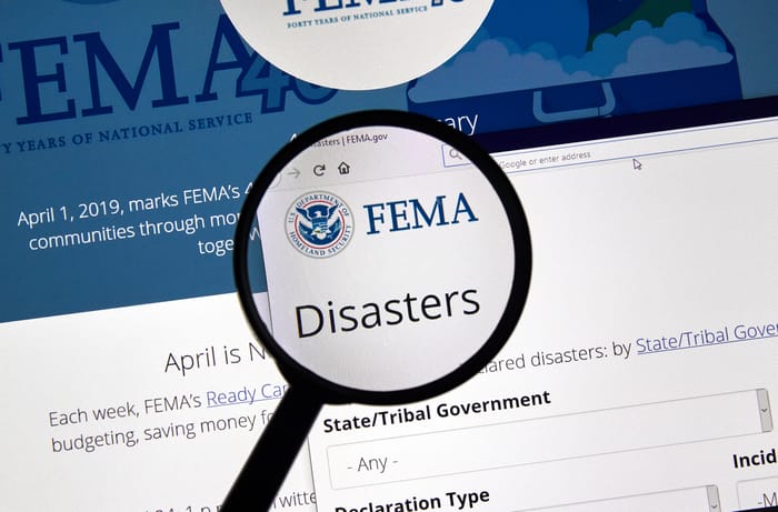 Fema.gov : USA Government home page under magnifying glass. 