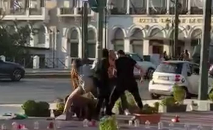Horrific attack of Israeli in Athens