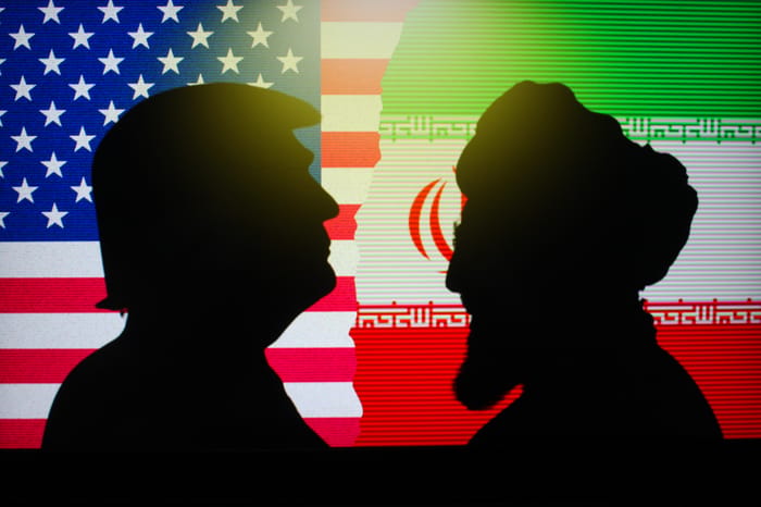 Trump vs Khamenei
