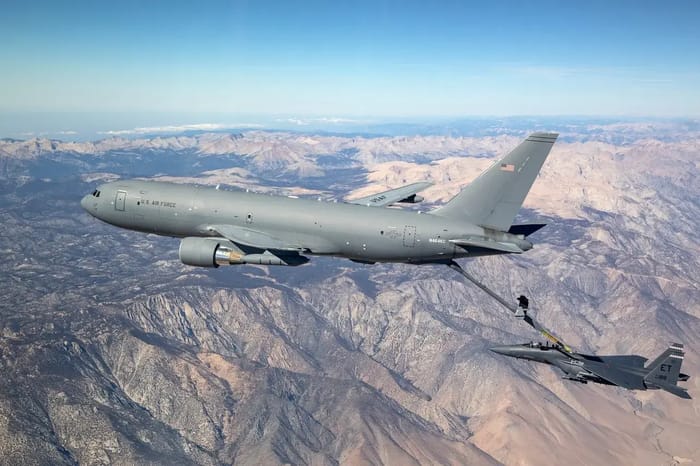 US refuelling jet over Iran