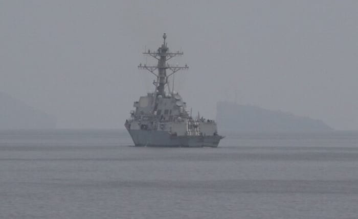 US warships in the Strait of Hormuz
