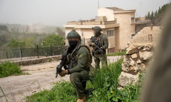 Soldiers operating in Lebanon