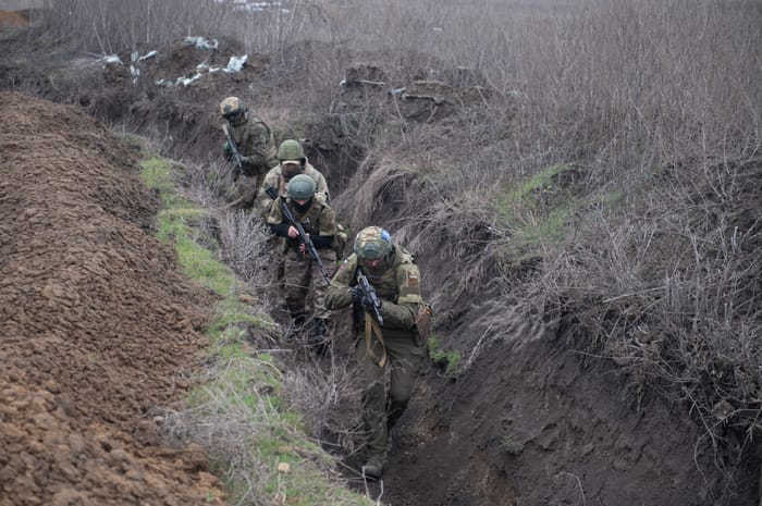 Russian soldiers 