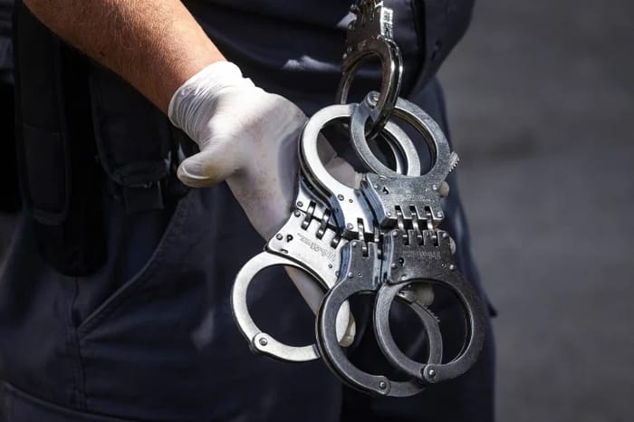 Police arrest murder suspect