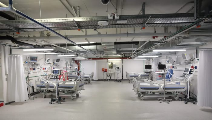 A garage hospital. Illustration.