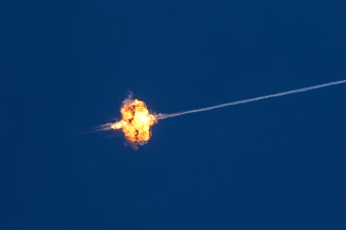 Interception (Illustration)