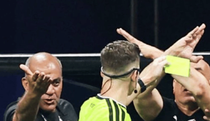 Angry Egyptian coaches after loss to Argentina