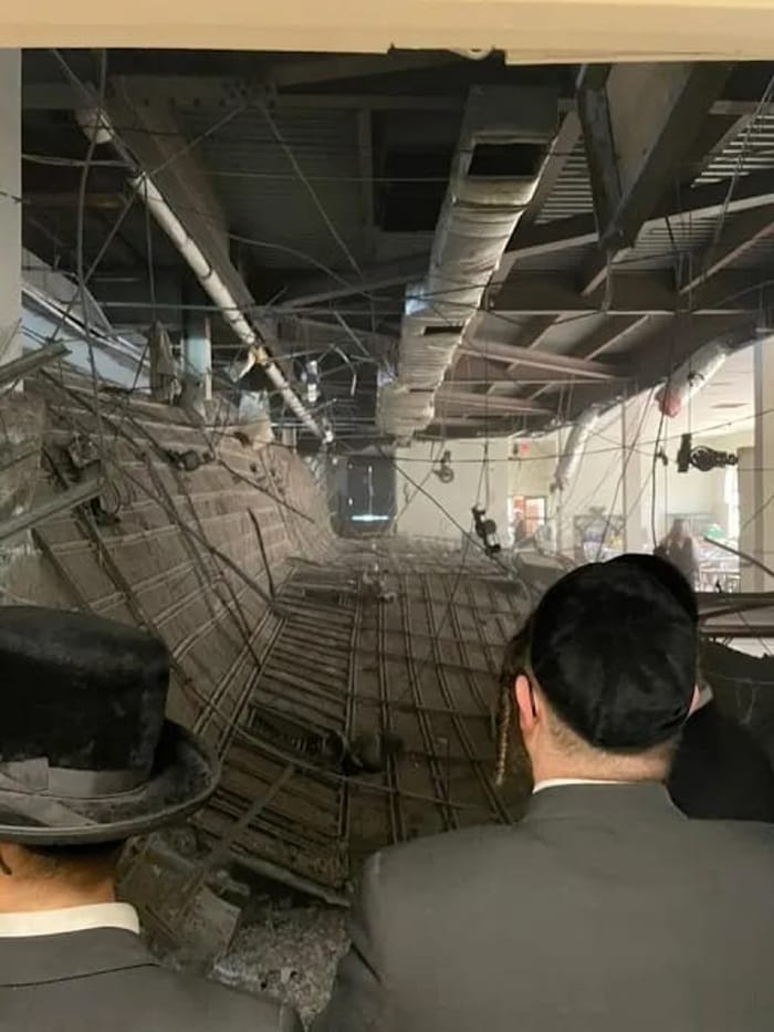 Building collapsed in Skver