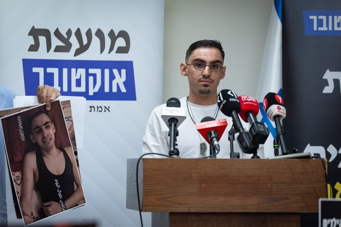 Survivor of captivity Rom Braslavsky