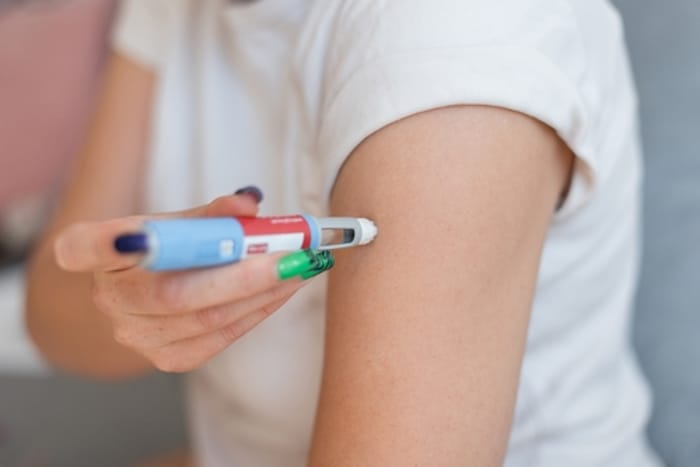 Weight loss injection (illustration)