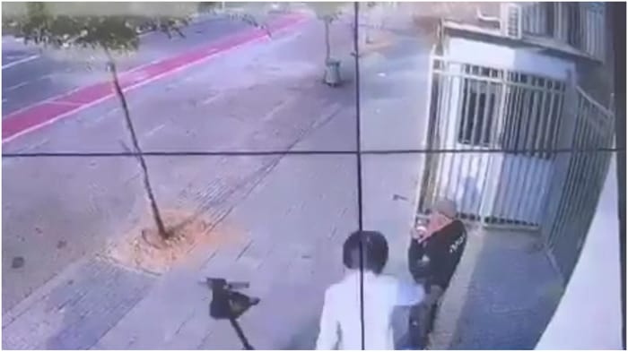 Weapon stolen from guard in Givat Shmuel