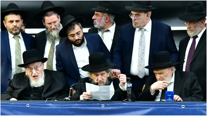 Rav Dov Landau shlita at the Kinus Gedolei Yisrael
