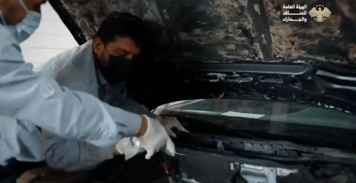 Syria confiscates weapons bound for Hezbollah