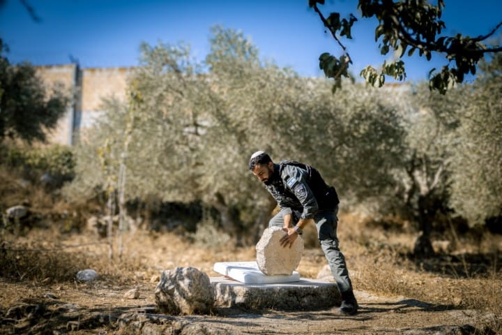 Border Police outside Jerusalem