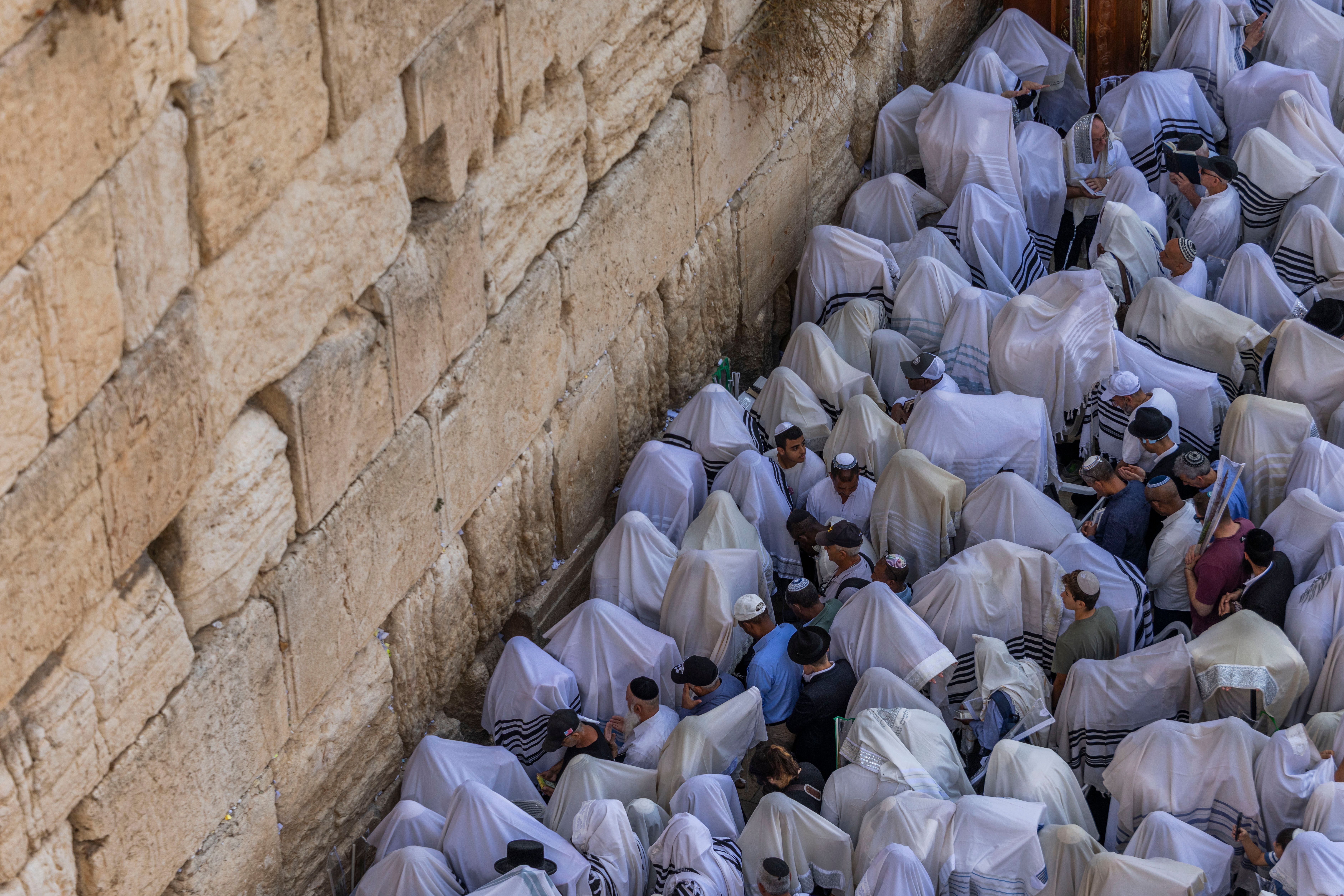 Birkas Kohanim at the Western Wall