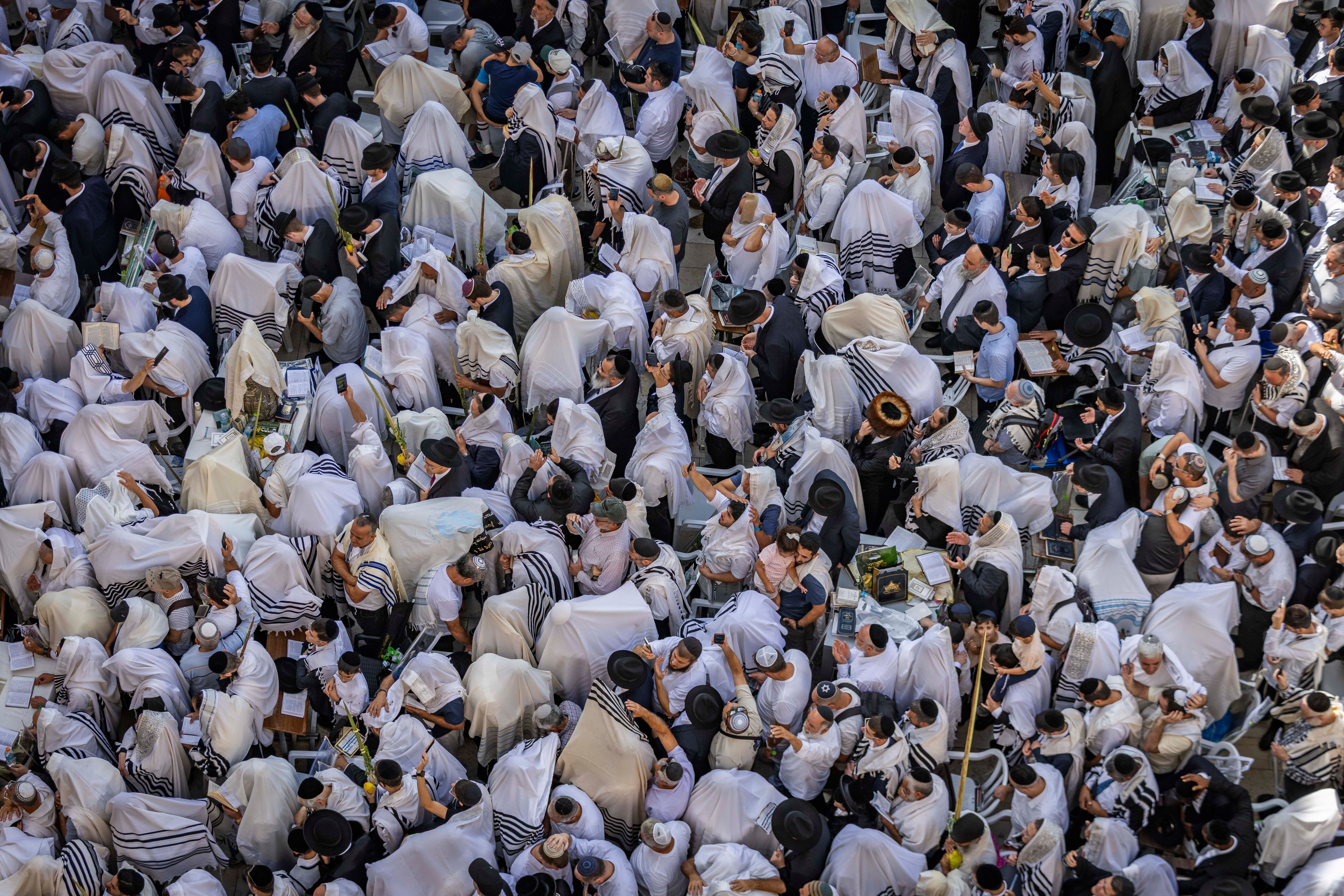 Birkas Kohanim at the Western Wall