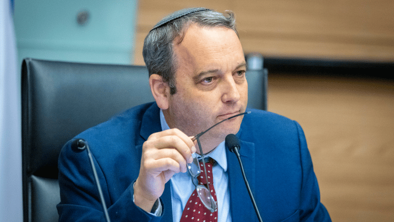 Gilad Kariv