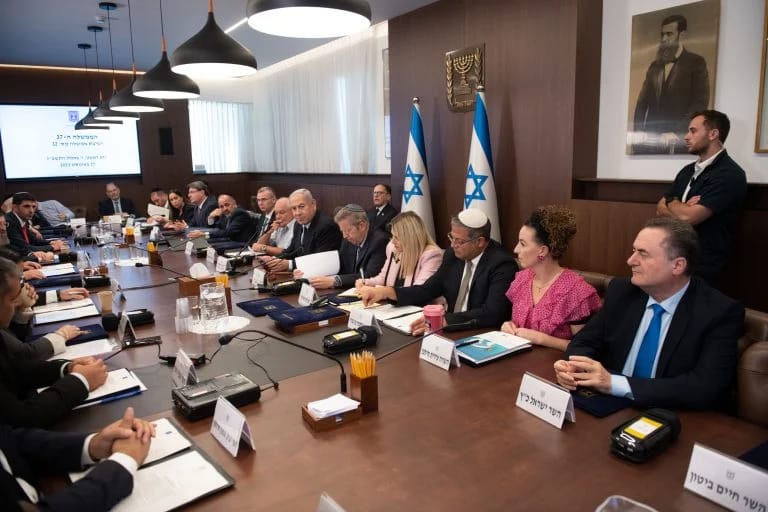 Government meeting