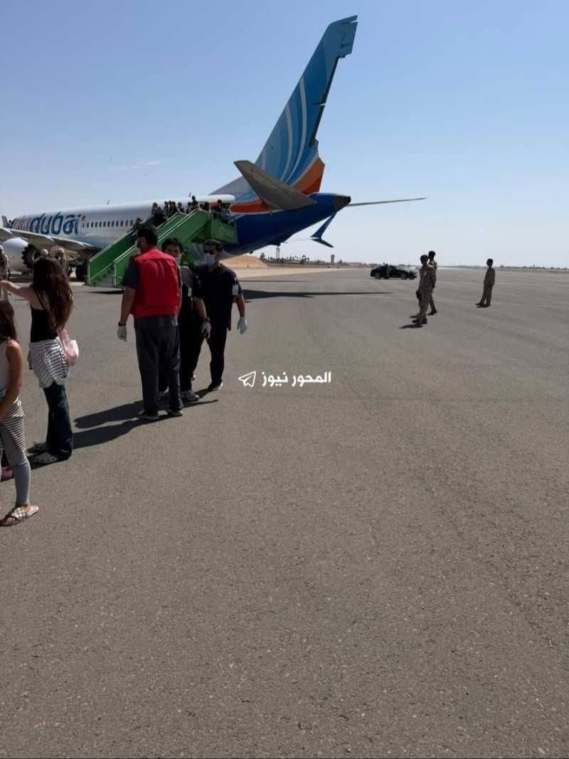 Aircraft wing damaged in emergency landing