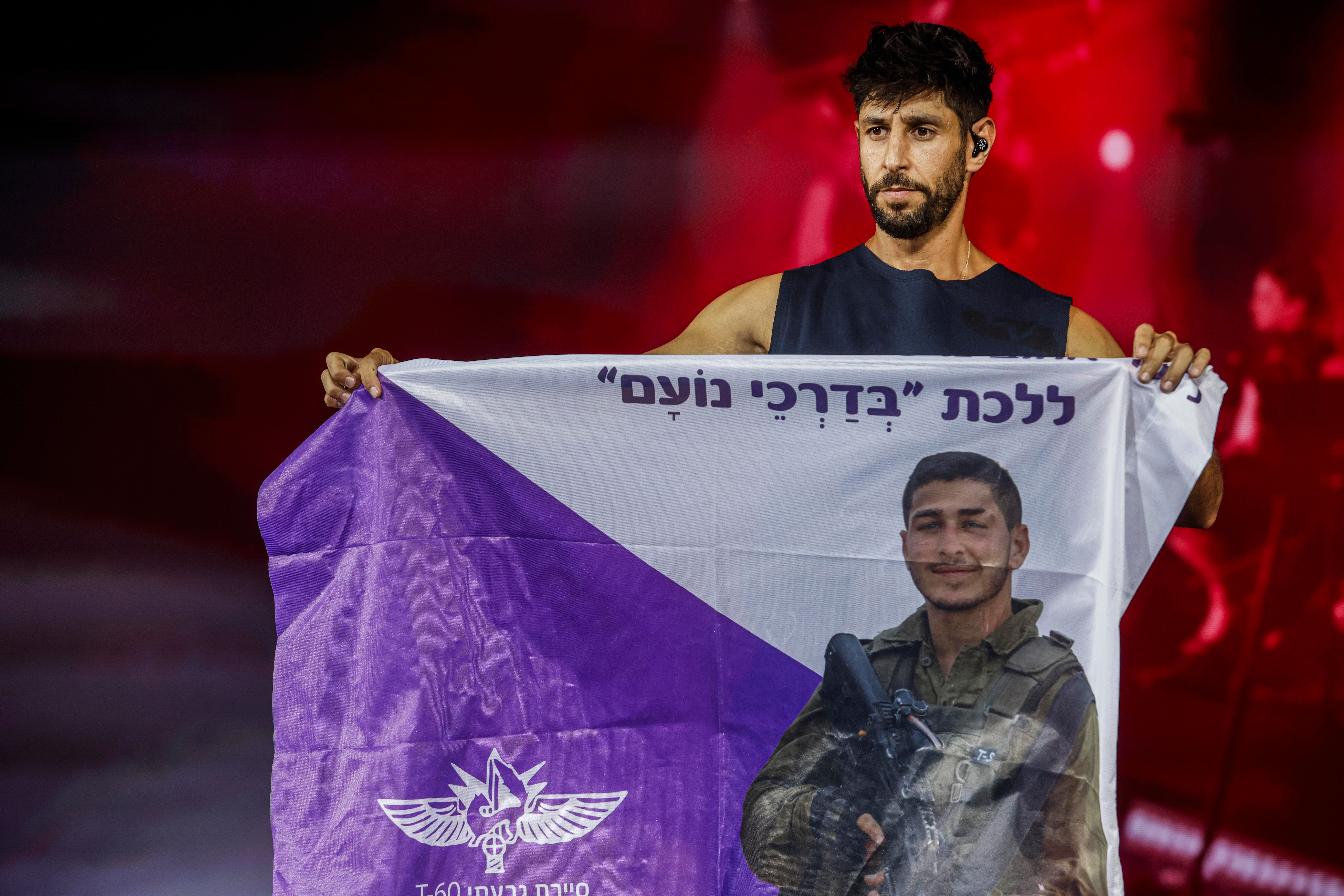 Israeli singer Idan Amedi performs live during a concert at Yarkon Park in Tel Aviv, September 9, 2025.