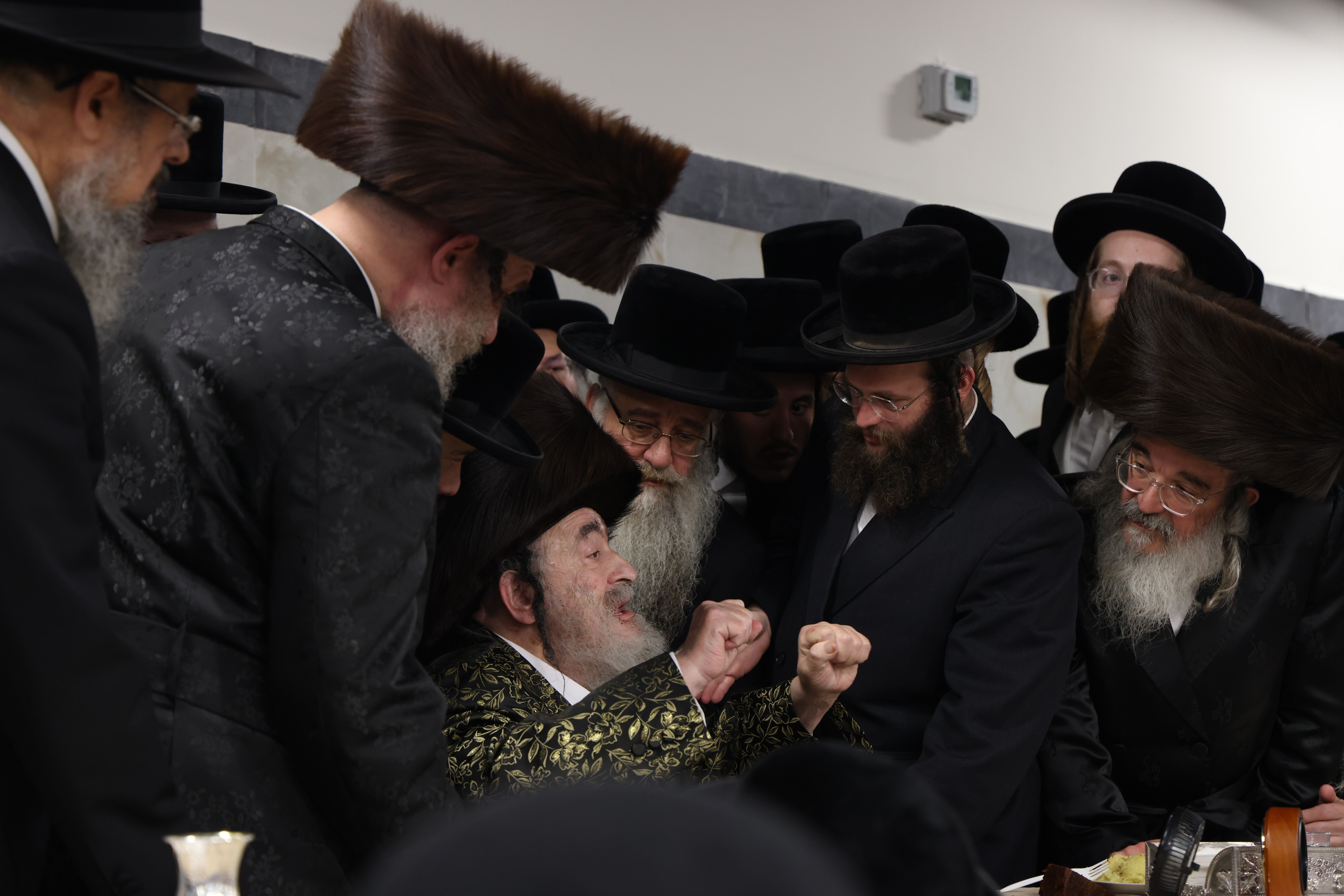 Vizhnitz celebration