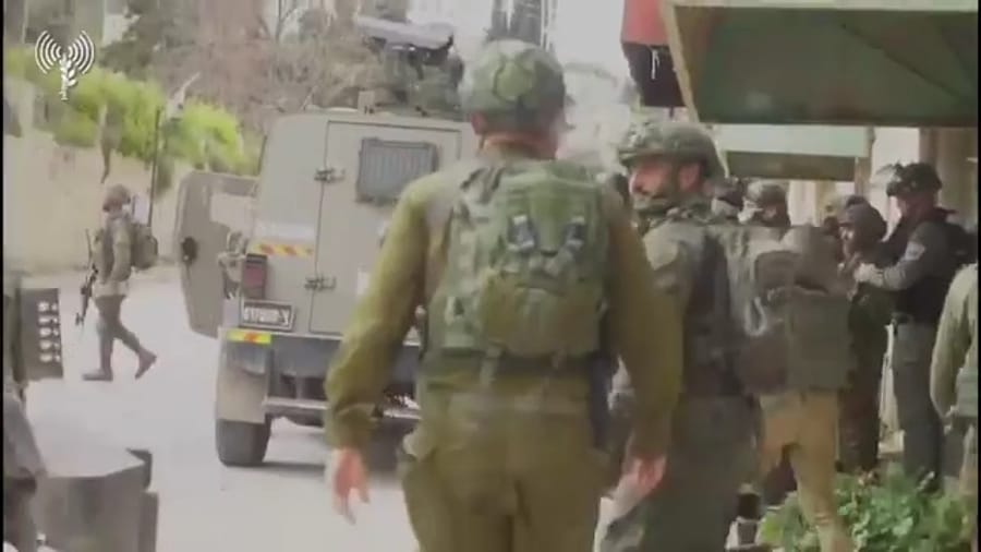 IDF forces sweeping the area around the terrorist attack for more suspects.