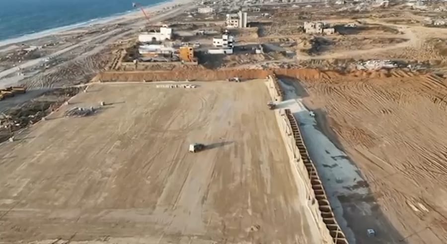 A bird's eye view of the aid pier area.