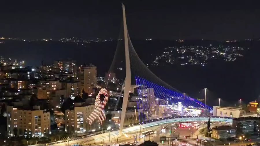 Jerusalem Chords Bridge, lit up with the hostages ribbon.