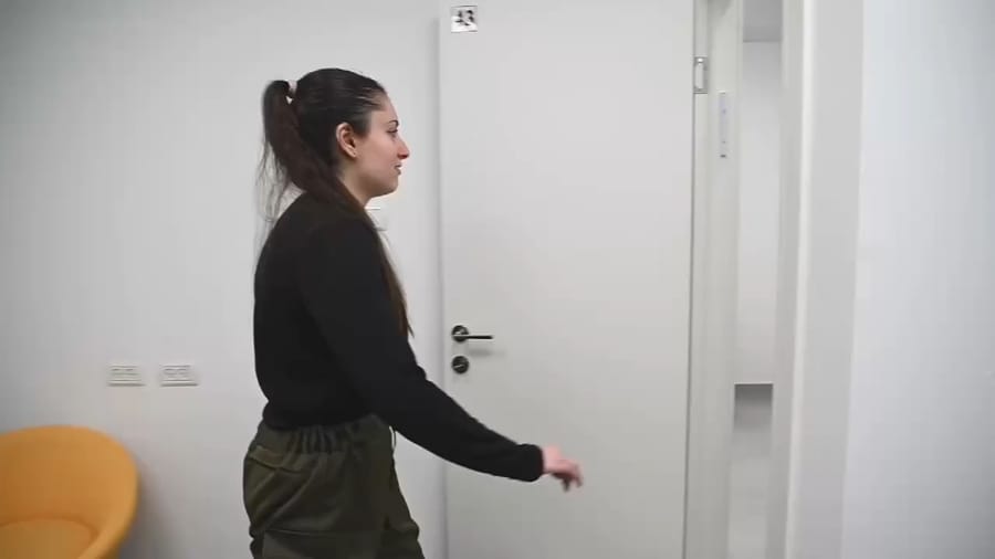 Karina Ariev reunites with her family