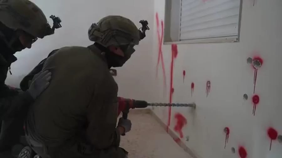 IDF operating in Hebron