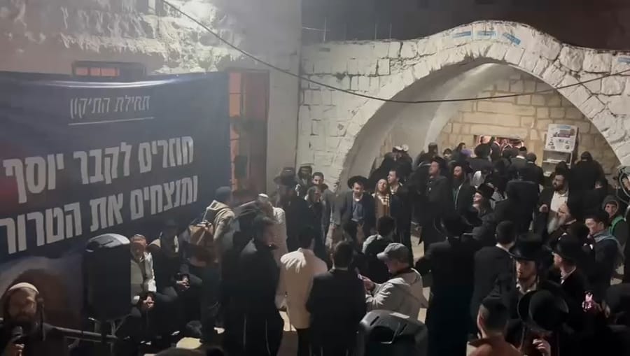 Visiting Joseph's Tomb on Purim.