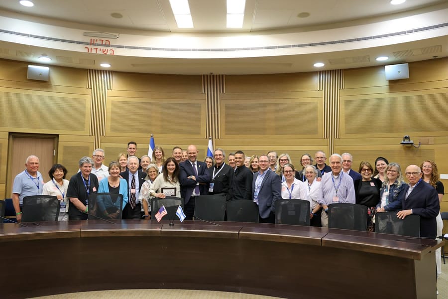 Knesset Chairman Amir Ohana meets with StandWithUs
