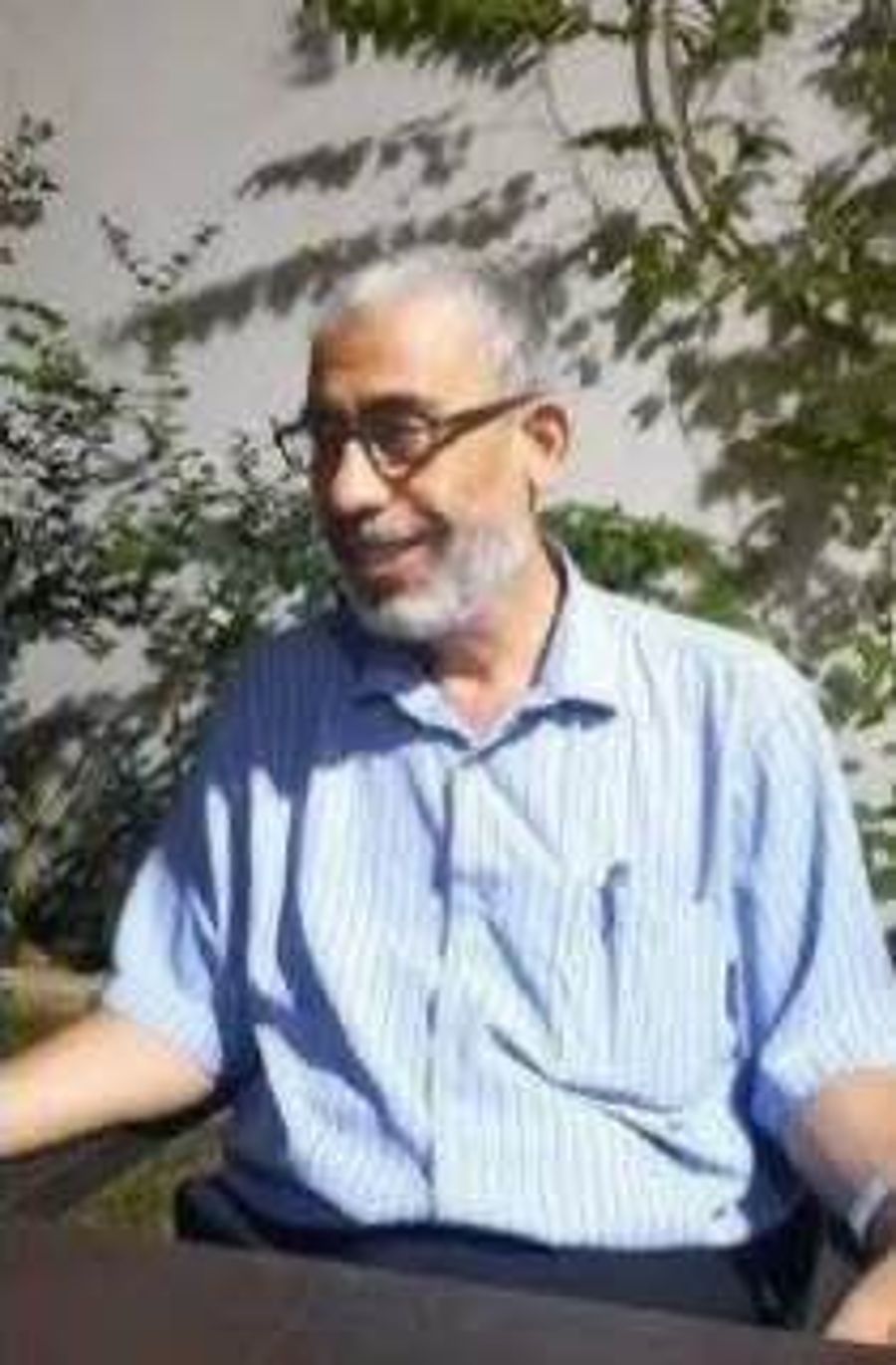 Palestinian sources indicate Zakaria Sinwar is dead.