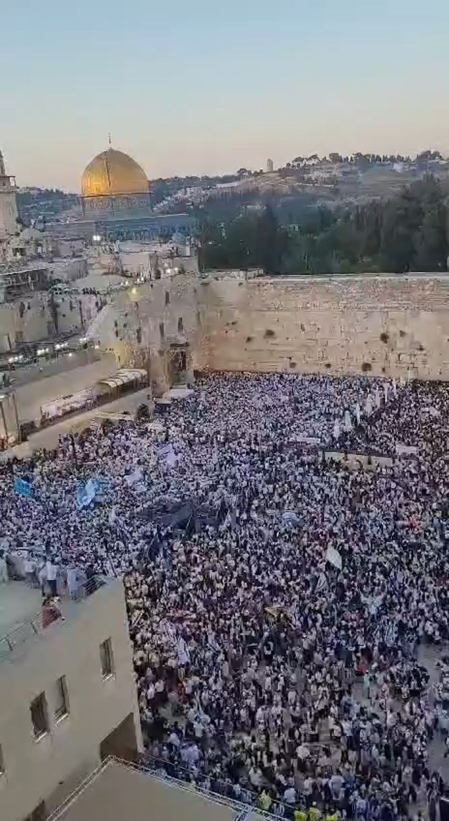 Gorgeous ending of Jerusalem Day Flag March, May 2025