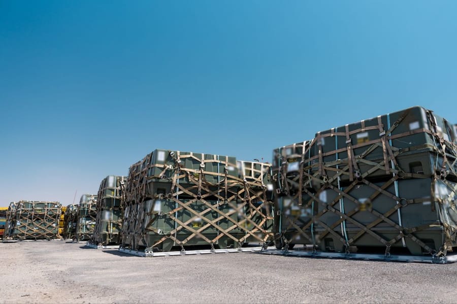 US airlifts military supplies to Israel 
