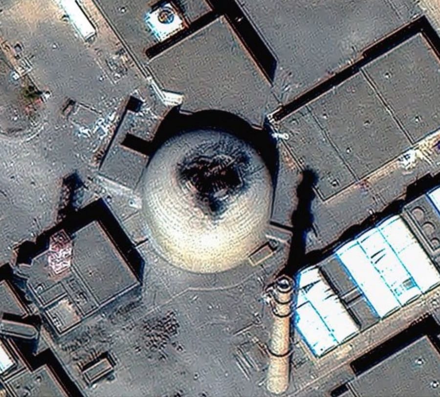 Arak Nuclear Reactor Damaged in Strike