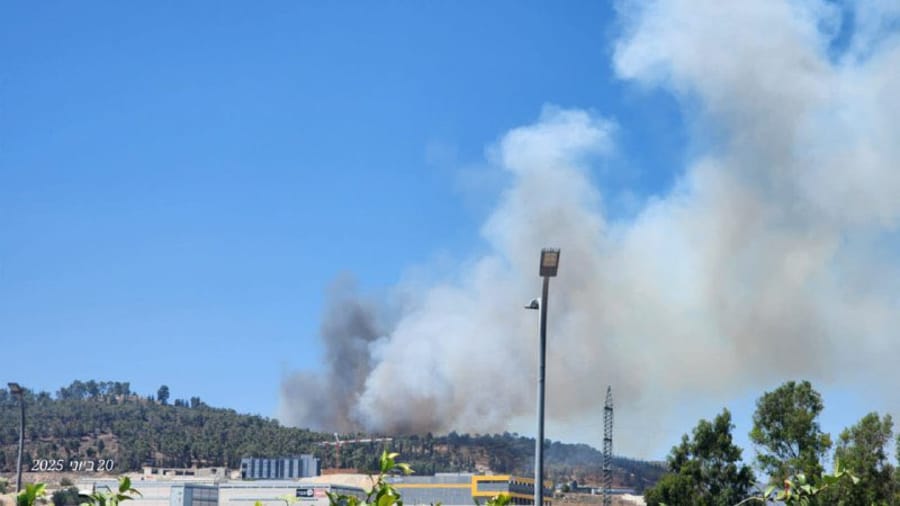 Multiple Fire And Rescue Teams Respond To Blaze Near Residential Area In Bet Shemesh