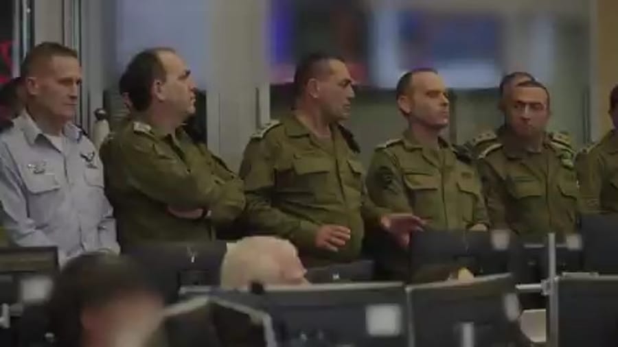 Eyal Zamir in the situation room