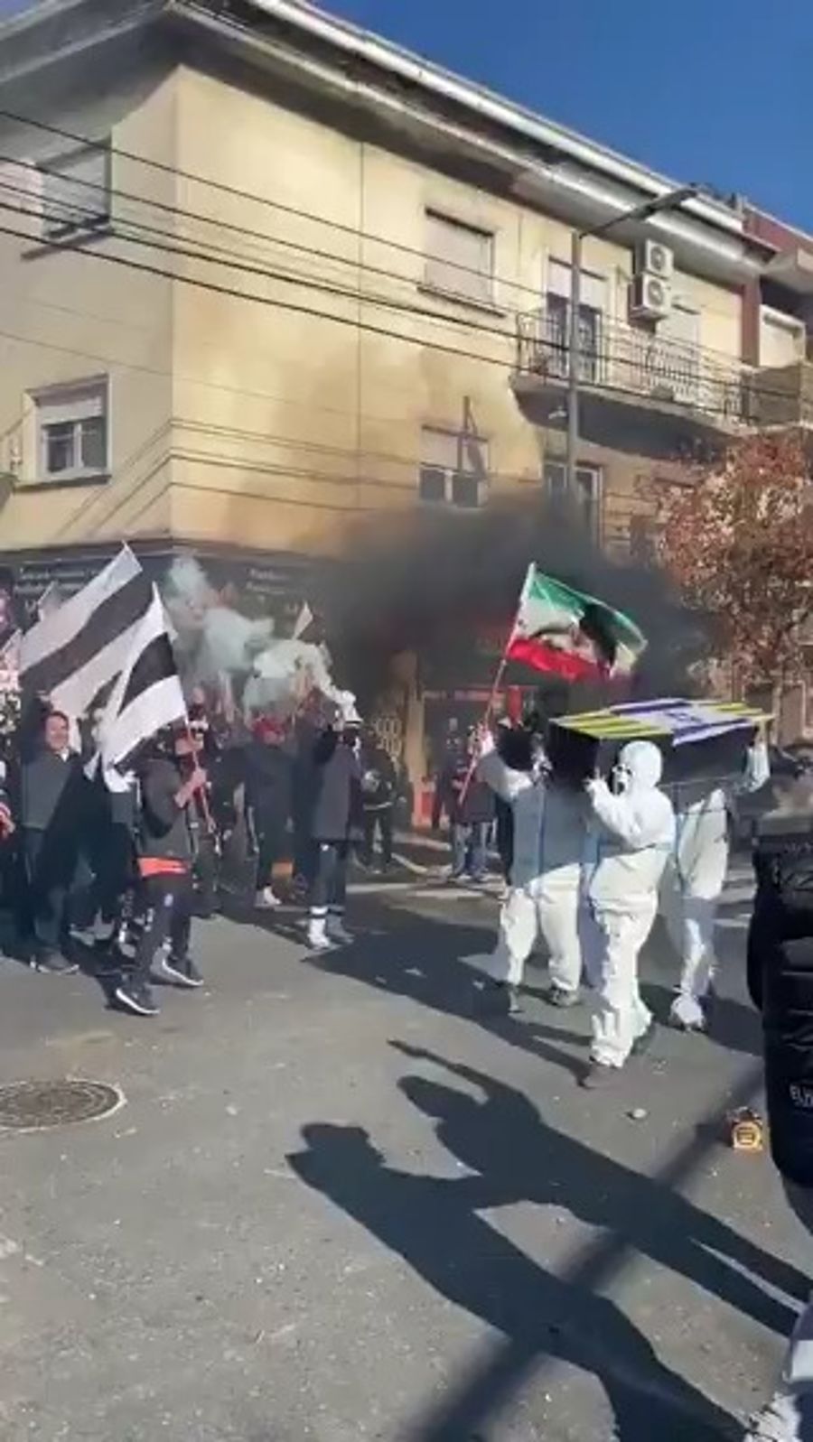 Antisemitic Argentine football fans